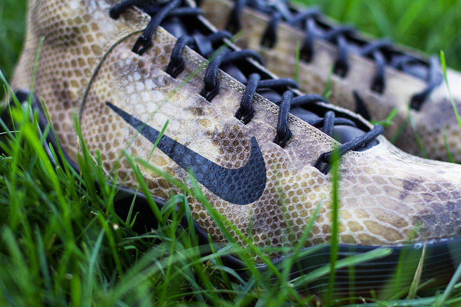 Nike Kobe 9 High EXT QS 'Snakeskin'