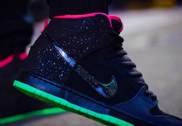 Nike SB Dunk High 'Yeezy'