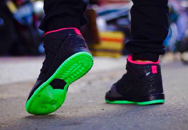 Nike SB Dunk High 'Yeezy'