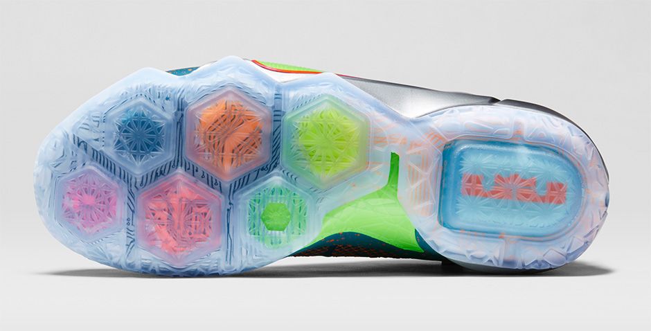Nike LeBron 12 'Trillion Dollar Man'
