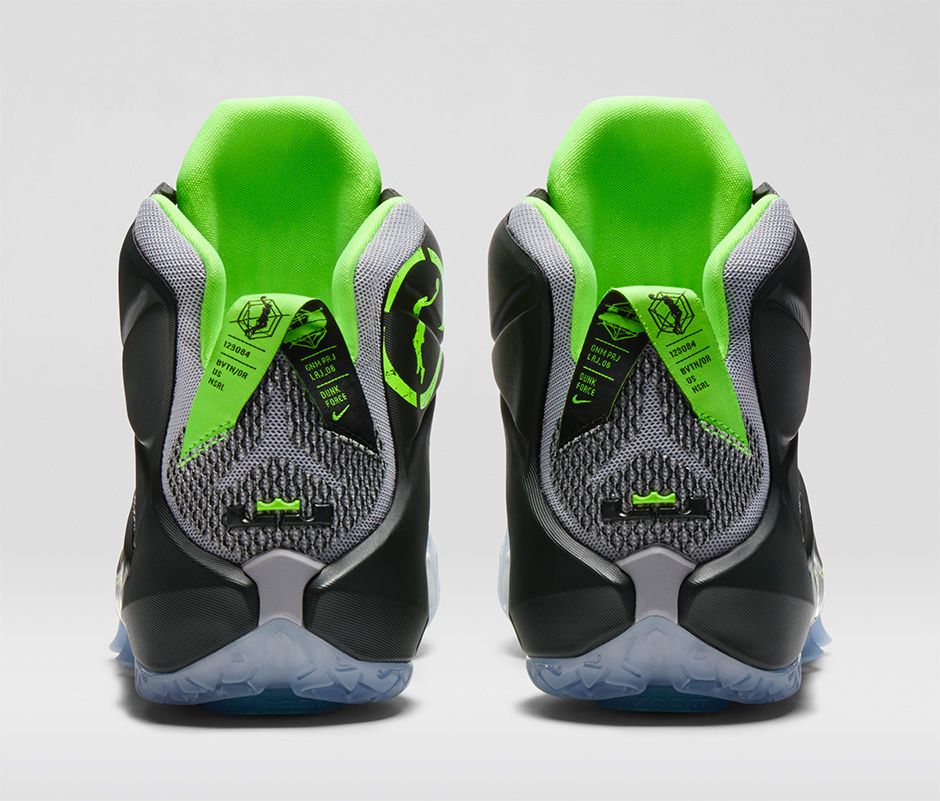 Nike LeBron 12 'Dunk Force'