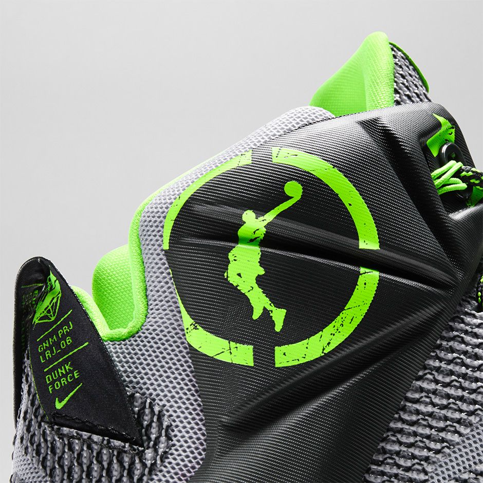 Nike LeBron 12 'Dunk Force'