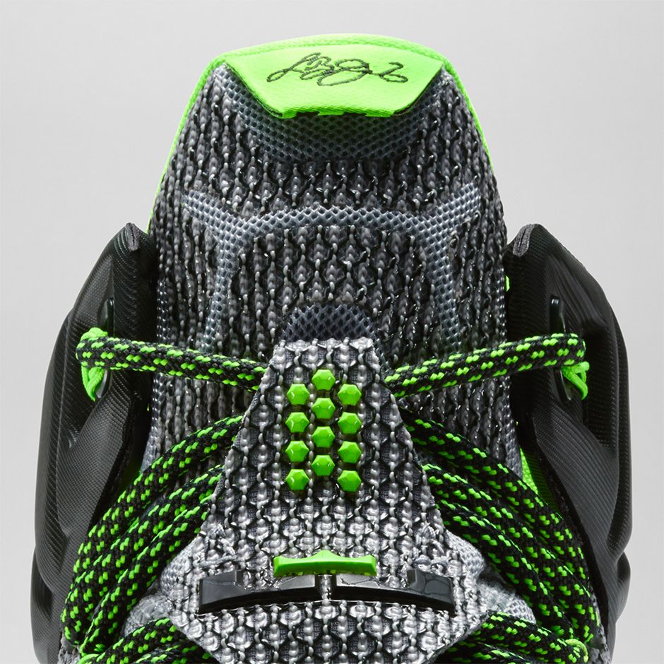 Nike LeBron 12 'Dunk Force'