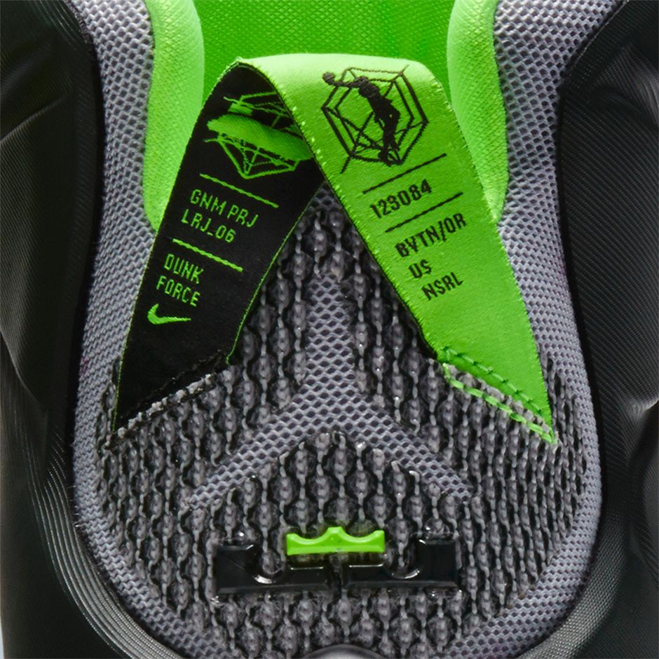 Nike LeBron 12 'Dunk Force'