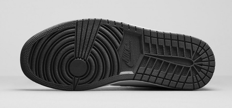 Air Jordan 1 Retro High OG 'Black/White'