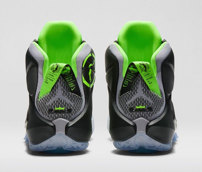 Nike LeBron 12 'Dunk Force'