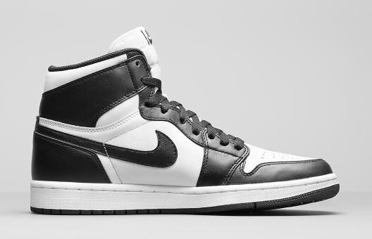 Air Jordan 1 Retro High OG 'Black/White'