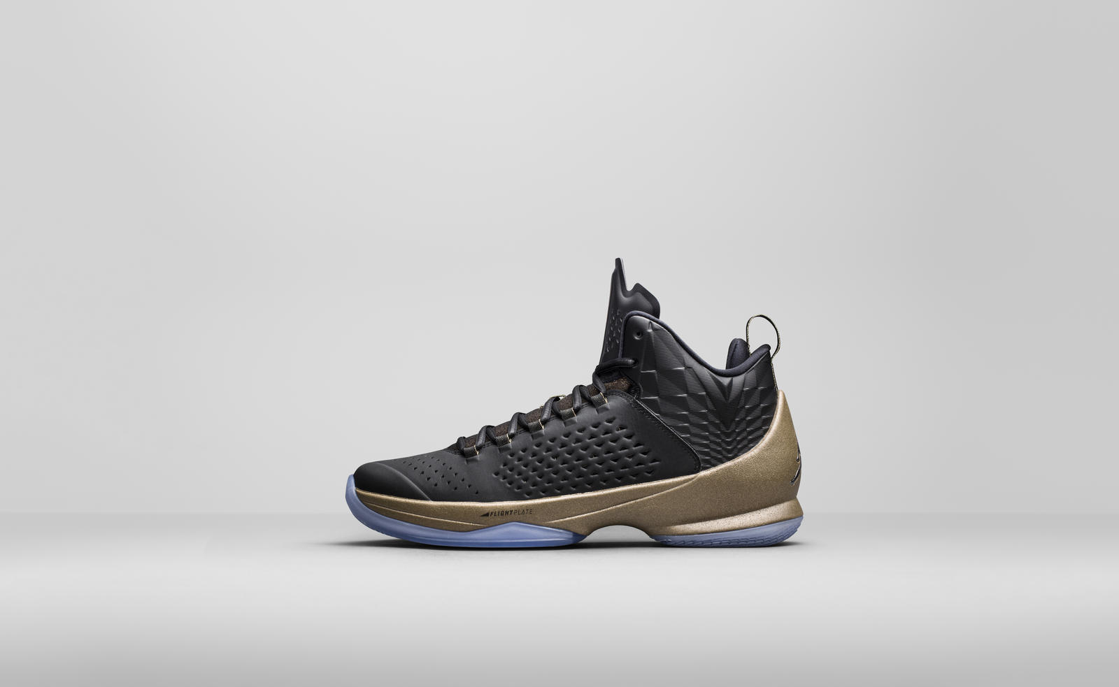 Jordan Melo M11 'Black/Gold'