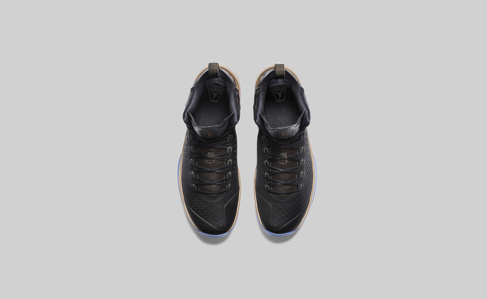 Jordan Melo M11 'Black/Gold'
