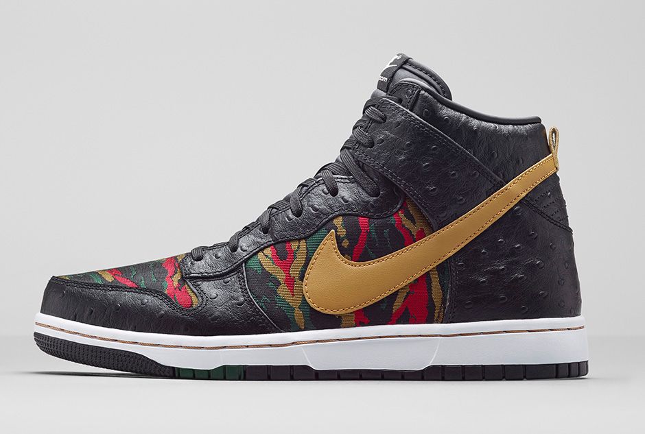 Nike Dunk CMFT Premium 'Black Ostrich'