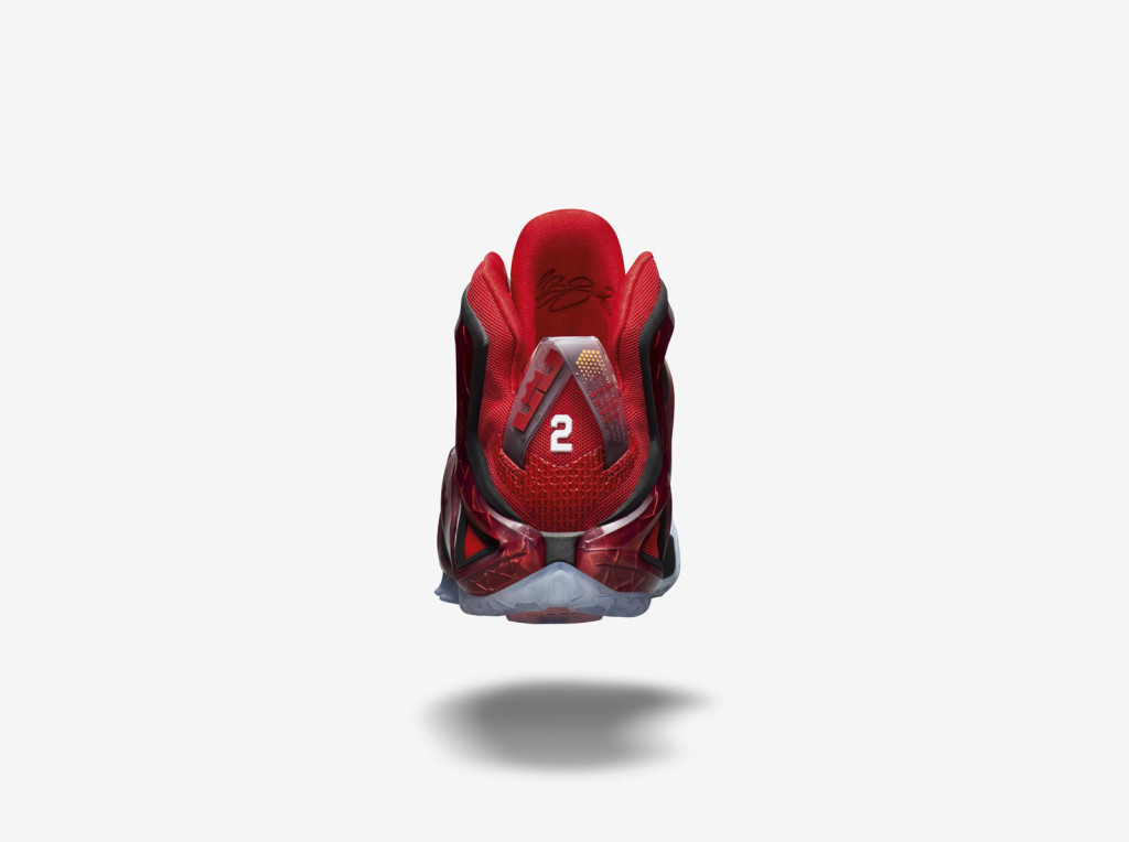 Su15_BB_LJames_Elite_724559-618_Back_325_HRF2_native_1600