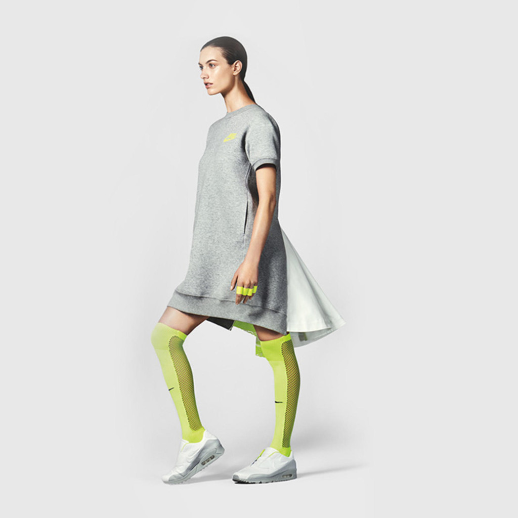 Tech-Fleece-Dress_native_1600