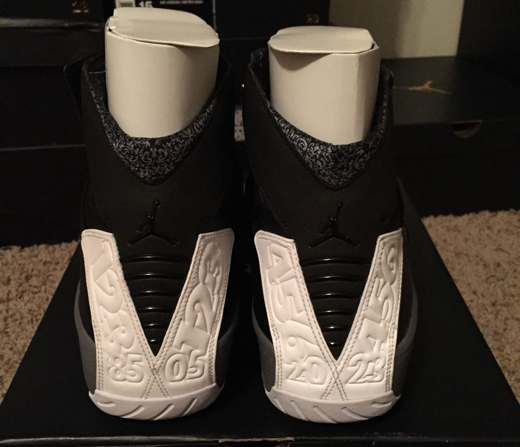 air-jordan-xx-20-black-white-grey-05
