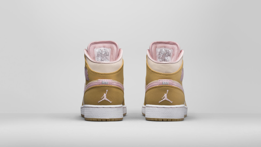 72407273000ss_A5_Heel_Pair_hd_1600