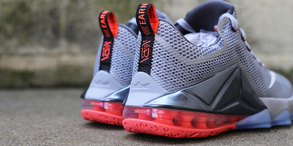 060115-lebron-low-09