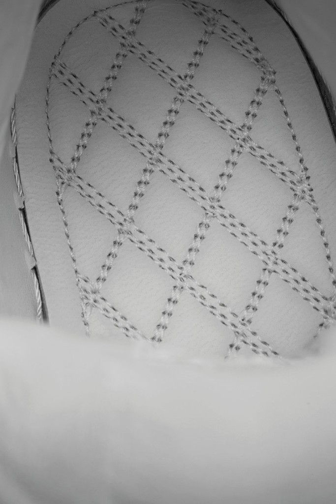 air-jordan-1-pinnacle-white-metallic-gold-8