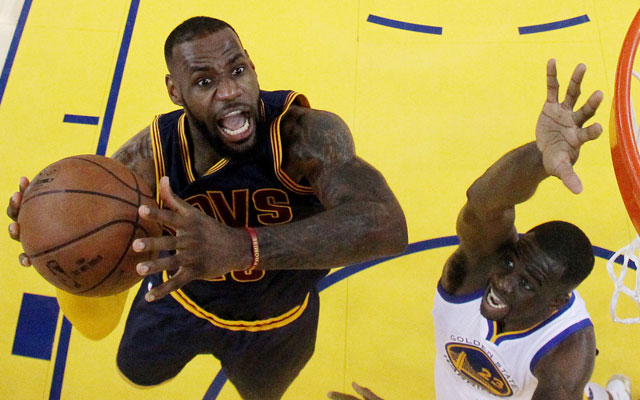 LeBron James scores 40 points, and it's still not enough to beat Golden State. (Getty Images)