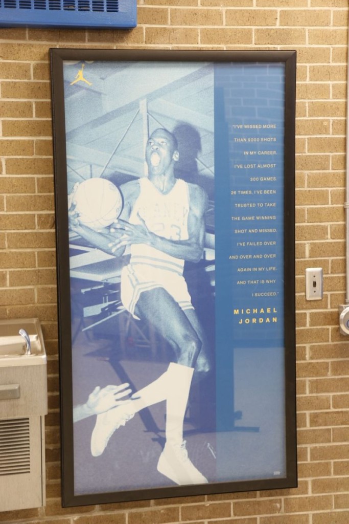 michael-jordan-gym-laney-high-school-13