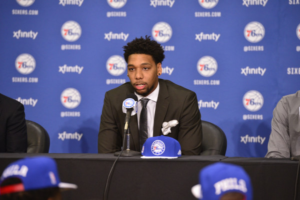 Mandatory Copyright Notice: Copyright 2015 NBAE (Photo by David Dow/NBAE via Getty Images)