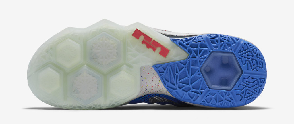 lebron-12-low-philippines-world-tour-05