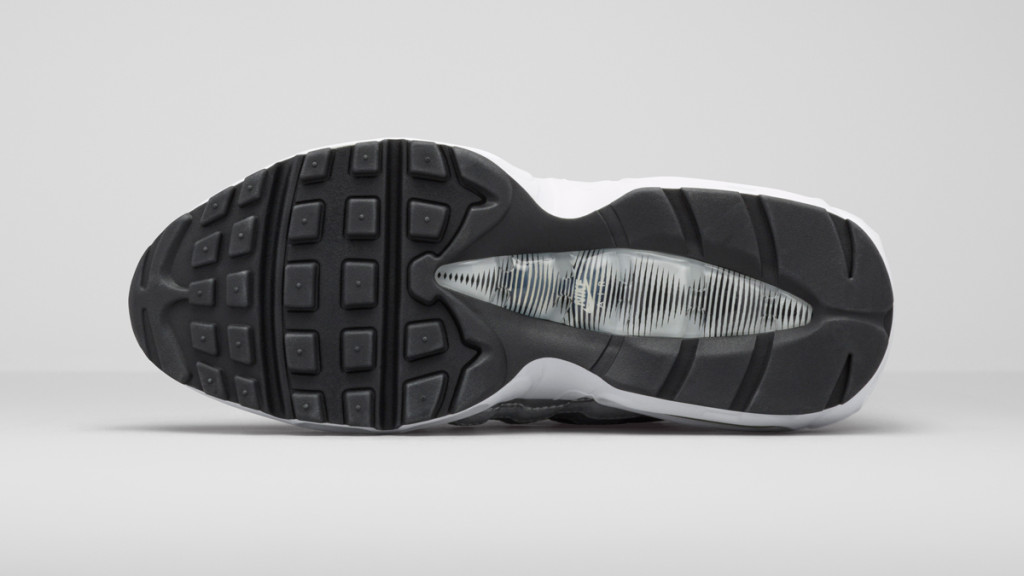 nike-womens-air-max-95-platinum-03