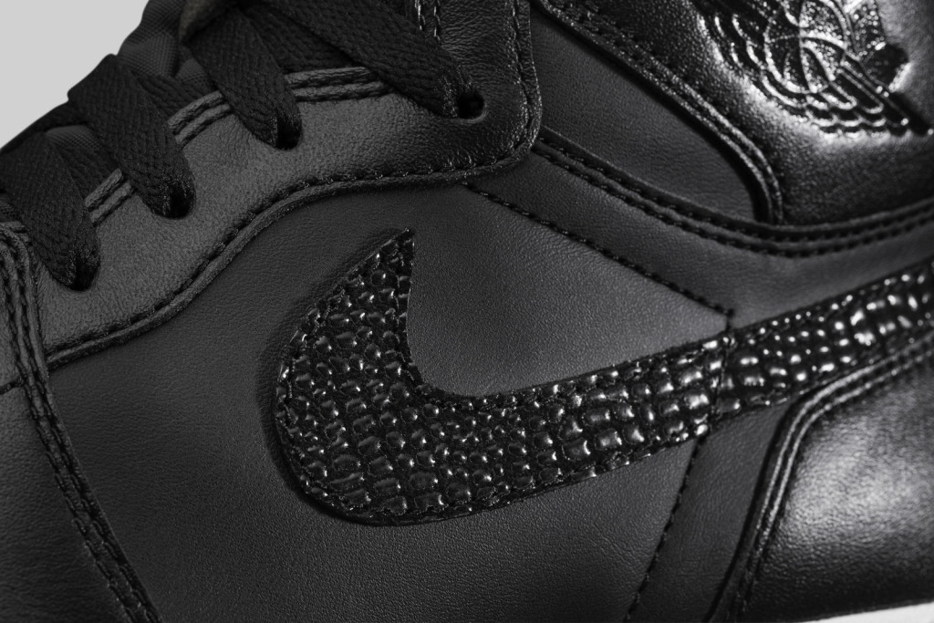 768861-008_D2_Swoosh_44_native_1600