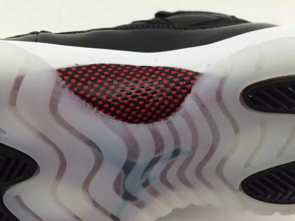 air-jordan-11-gs-72-10-details-4