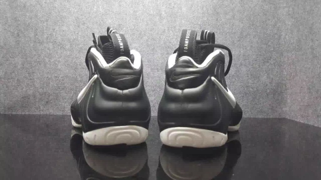 dr-doom-nike-air-foamposite-pro-2016-1