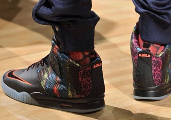 nike-air-akronite-multi-color