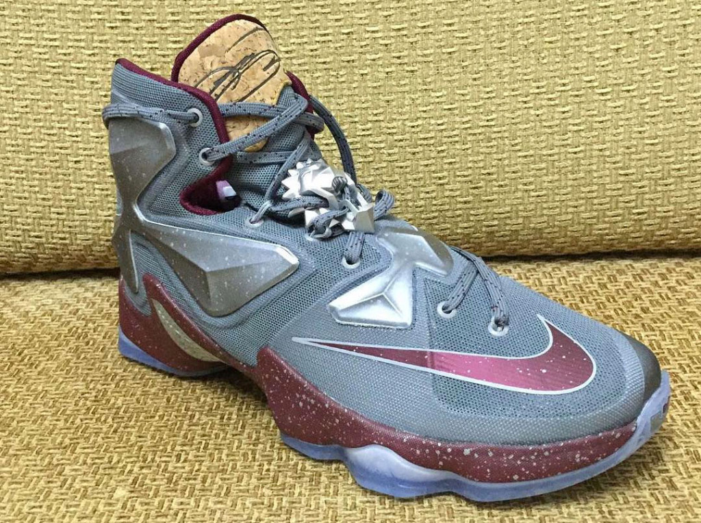 nike-lebron-13-cork-1