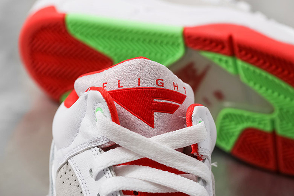 nike-flight-lite-hare-1