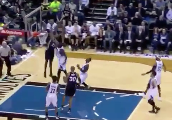 Jonathan Simmons