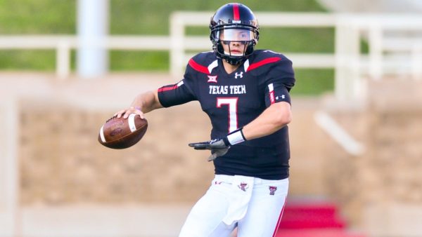 123015-CFB-Texas-Tech-Red-Raiders-Davis-Webb-PI-JE.vresize.1200.675.high.11