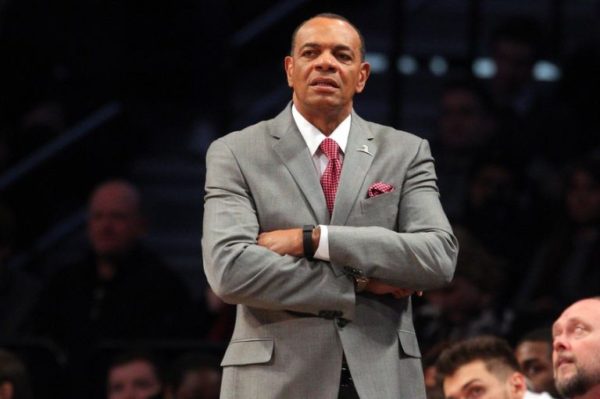 Lionel Hollins