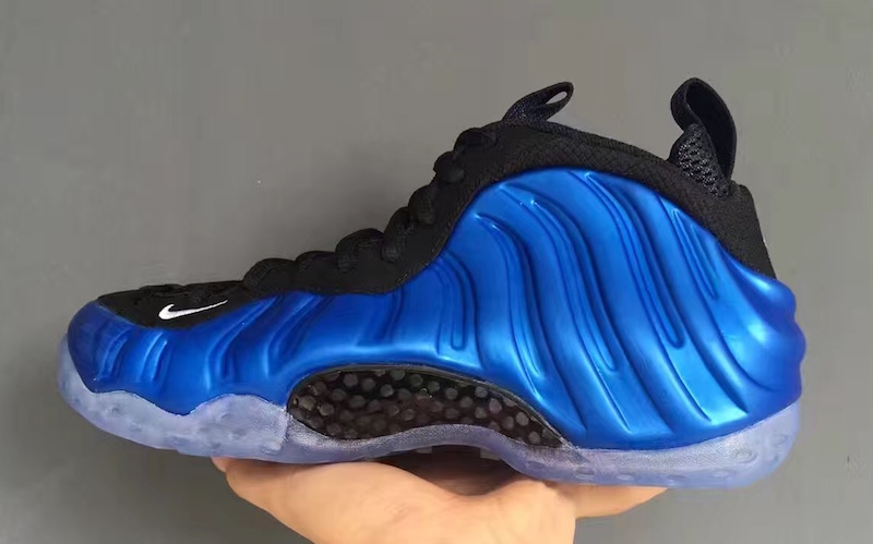 nike-air-foamposite-one-royal