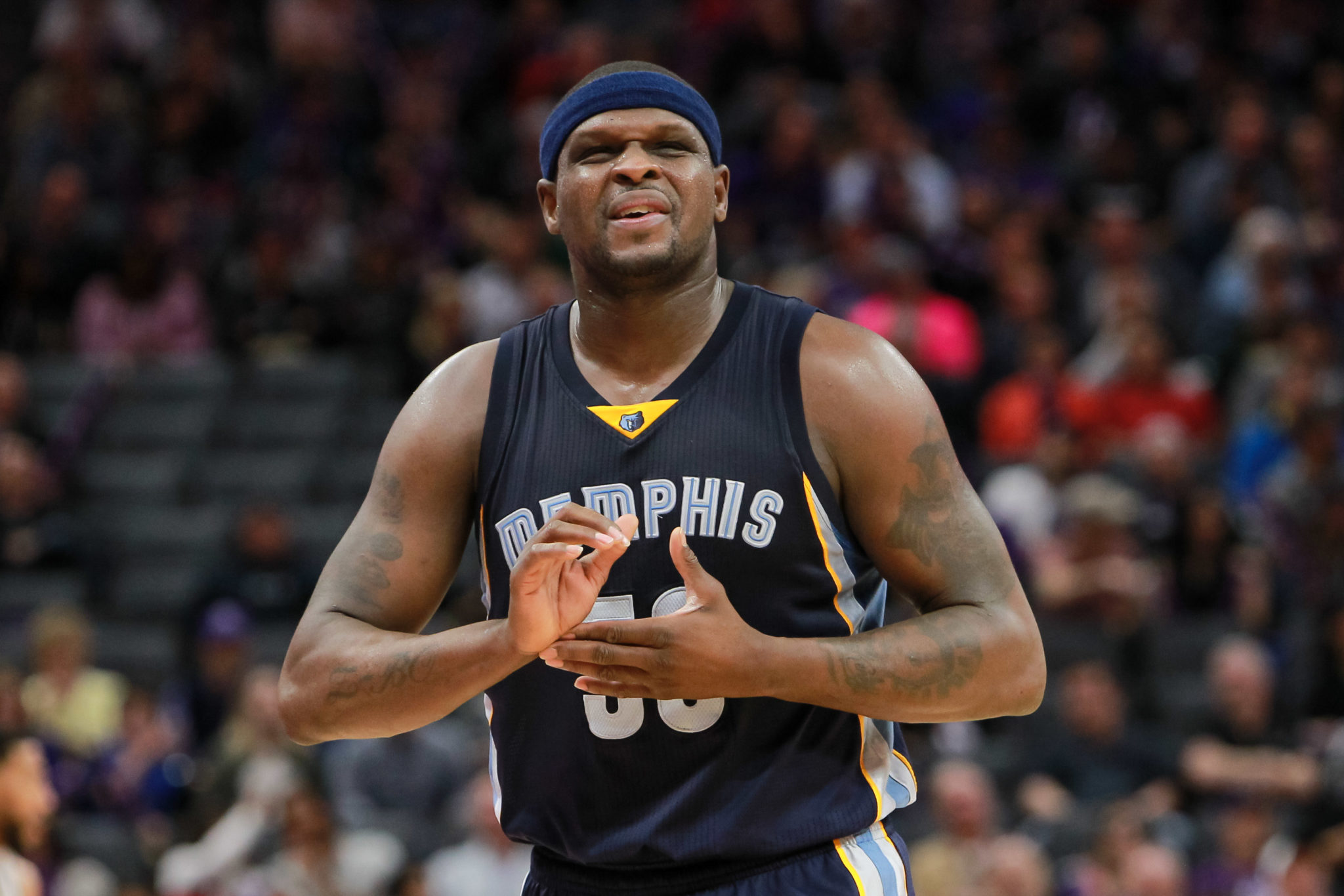 The Memphis Grizzlies Will Retire Number 50 For Zach Randolph Even Though  He Just Signed With The Kings